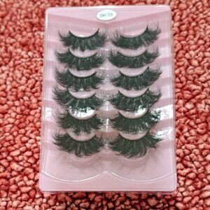 Linda ropa y accesorios baratos y nuevo.